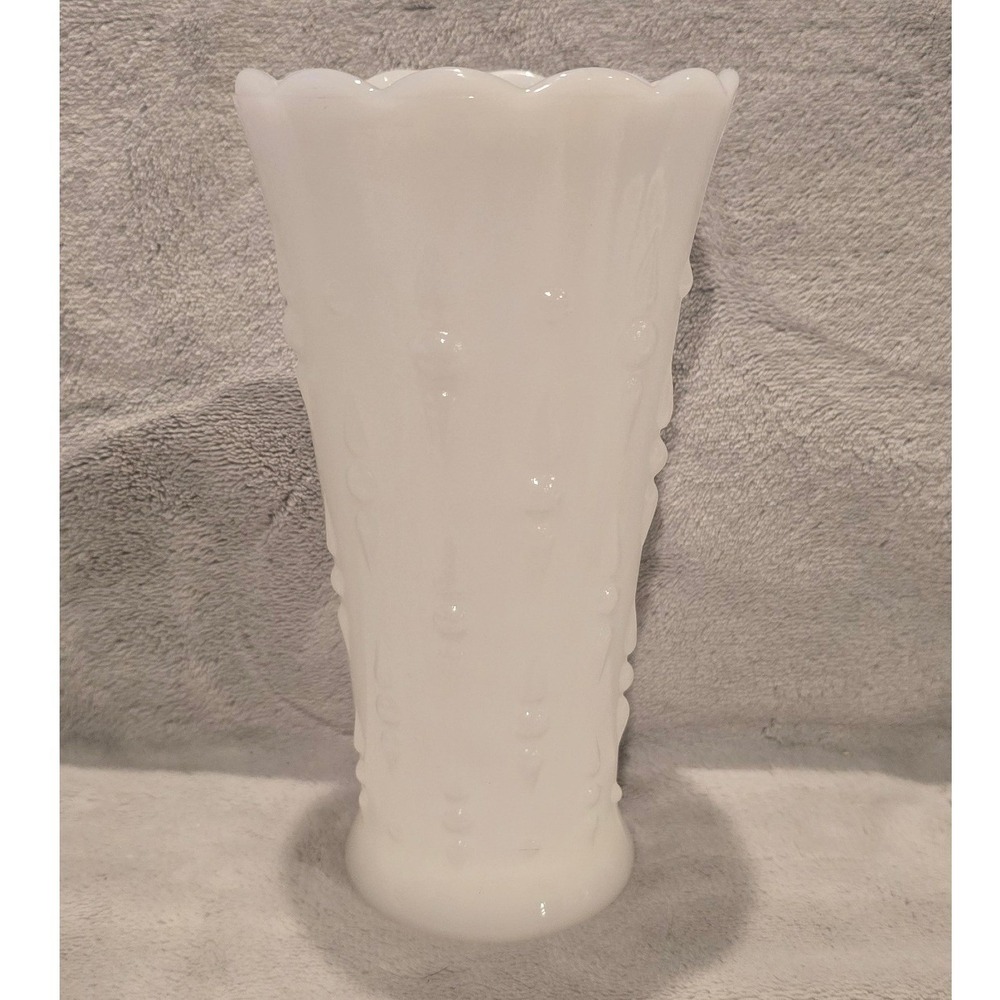 Vintage Anchor Hocking White Milk Glass Teardrops and Pearls Vase